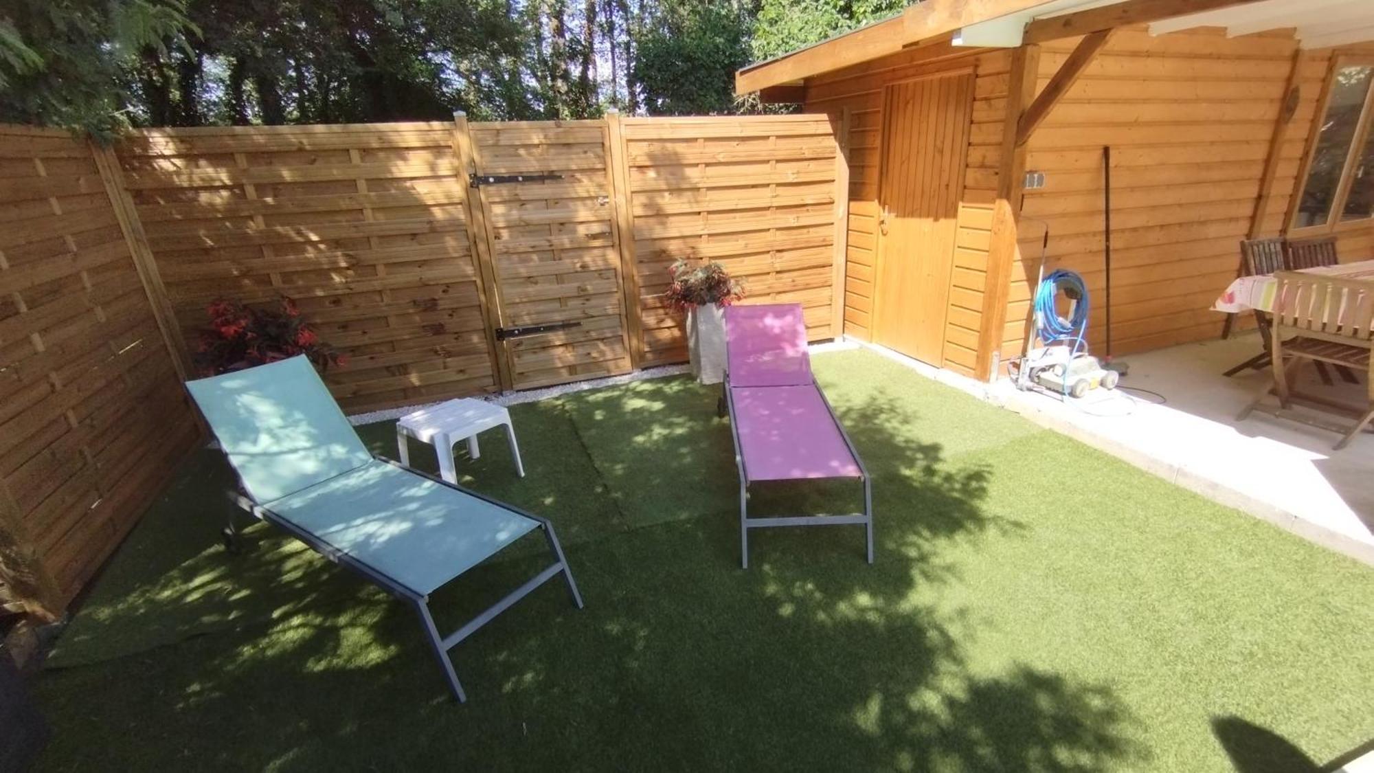 Gite Vacances Bosc D'Esquirol 4 Pers Escorneboeuf Buitenkant foto